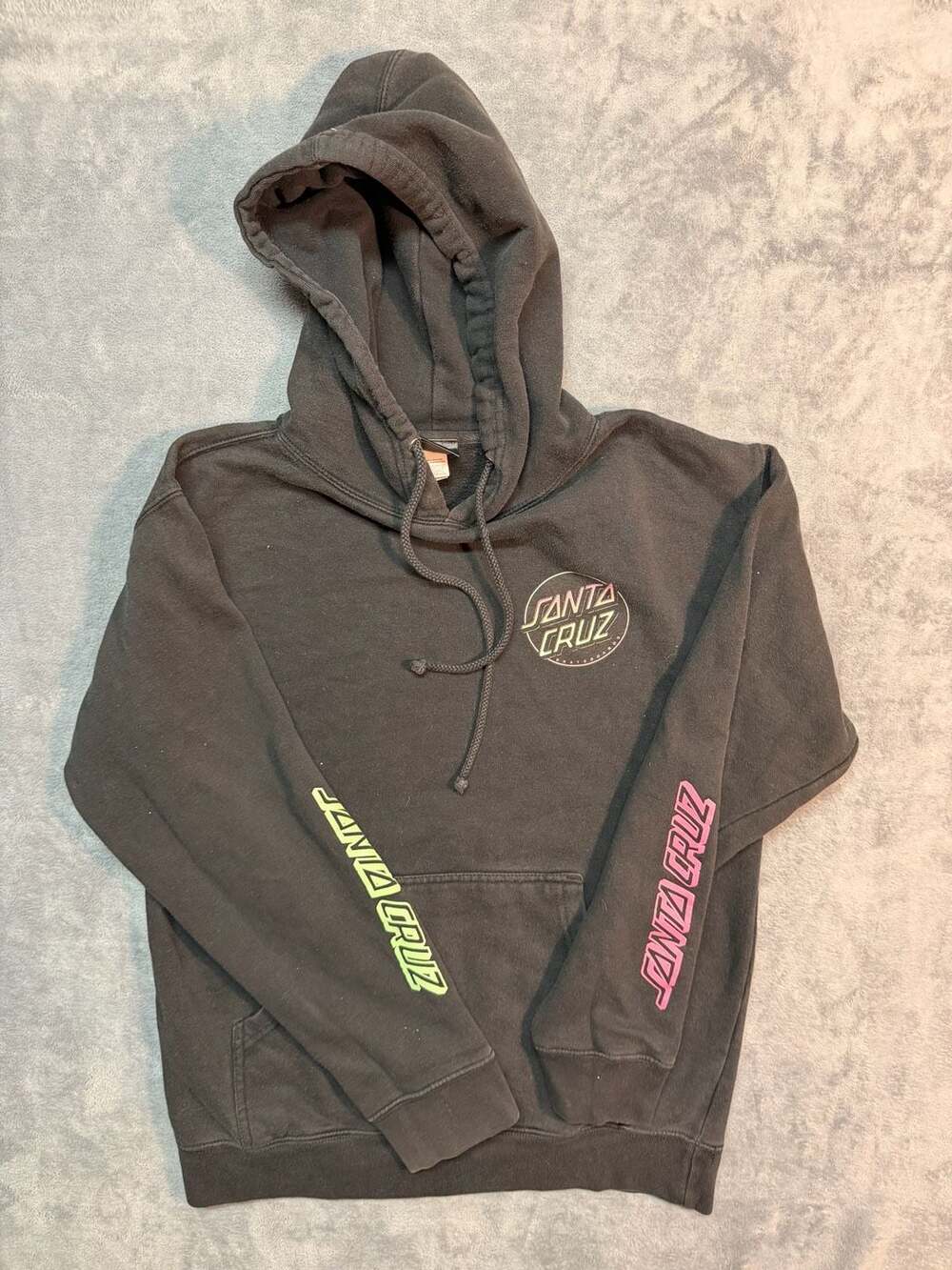 Santa Cruz Skateboards Black
HoodieGradient Logo Graphics Size S